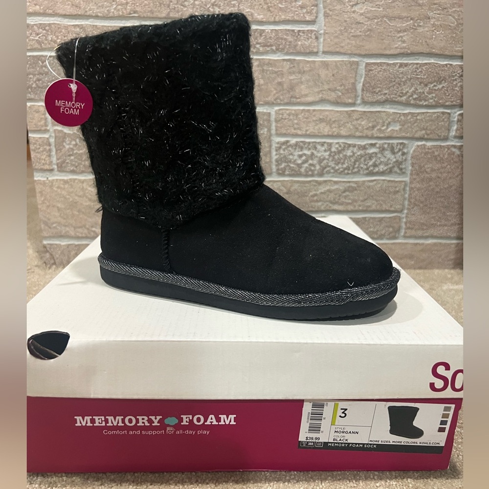 *NEW IN BOX* SO Brand Girl’s Size 3 Morgann Black Suede Winter Boots